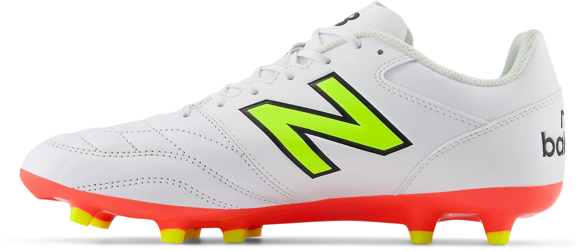 Chaussures de football pour hommes 442 Team V2 à semelle ferme (Largeur D)