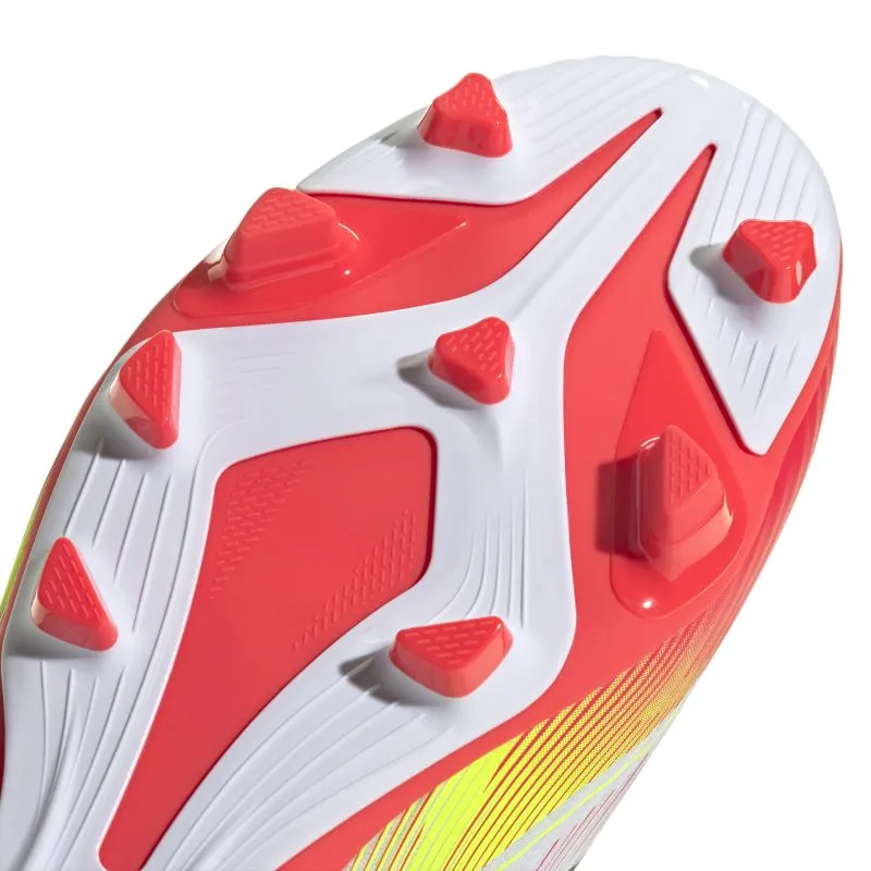 Chaussures de football Adidas F50 Club FG/MG pour adultes