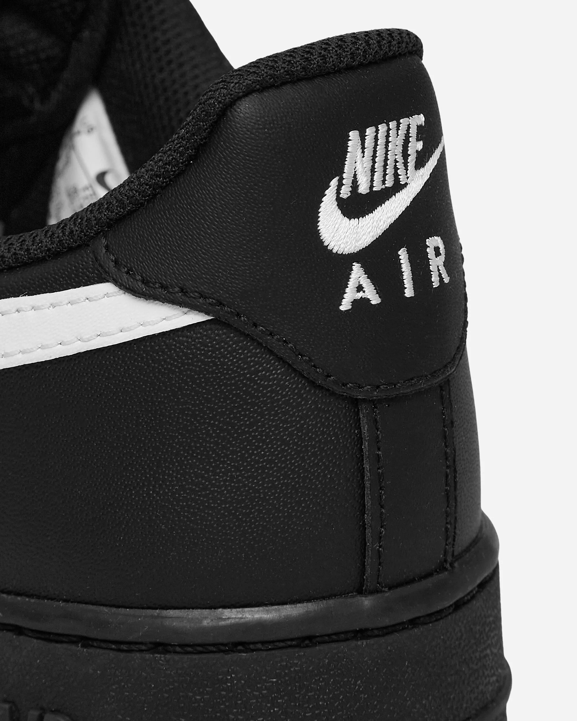 Baskets Air Force 1 '07 Noir / Blanc