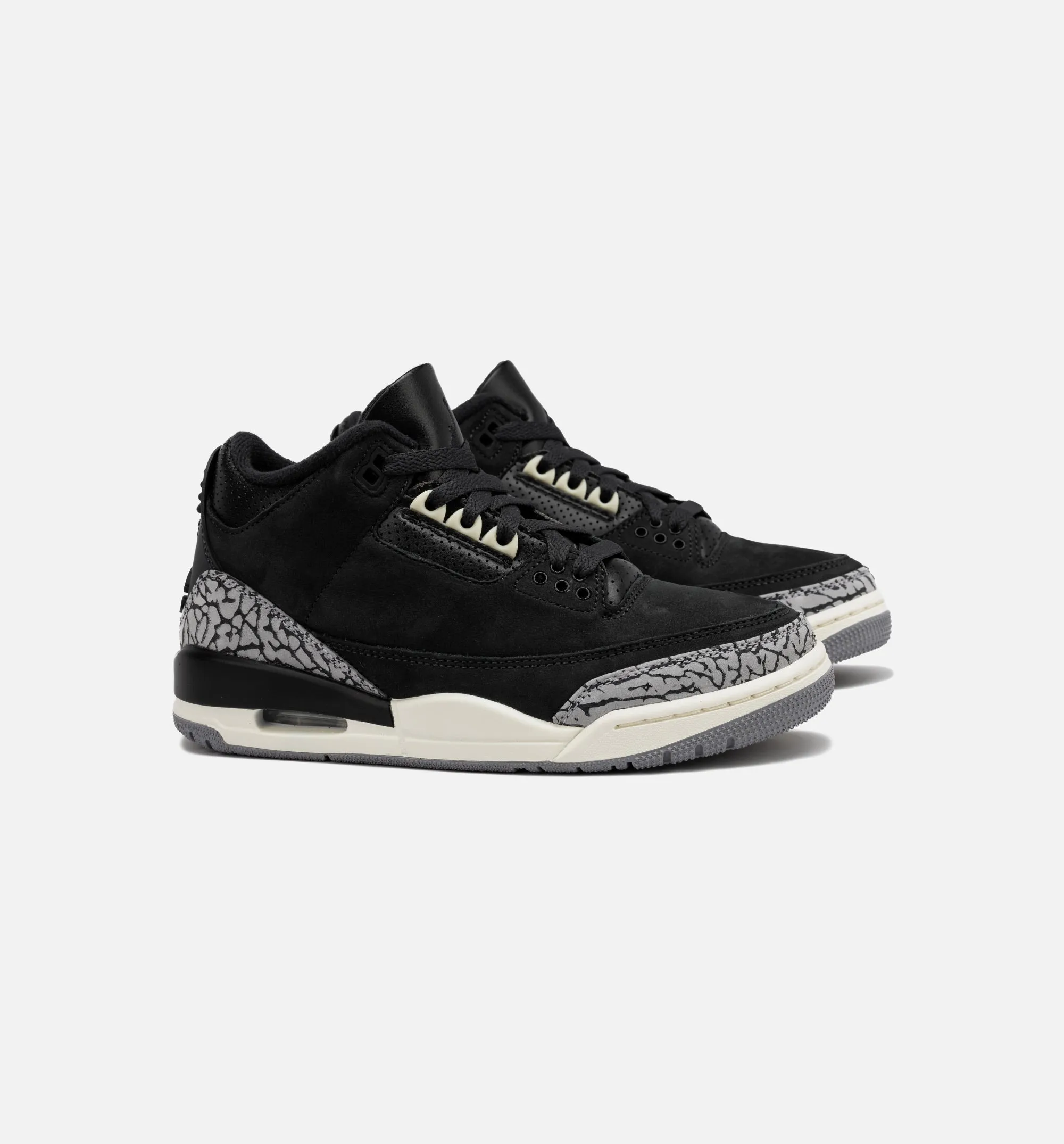 Air Jordan 3 Retro Off Noir Chaussure de Style de Vie pour Femmes - Off Noir/Noir Lait de Coco/Gris Ciment