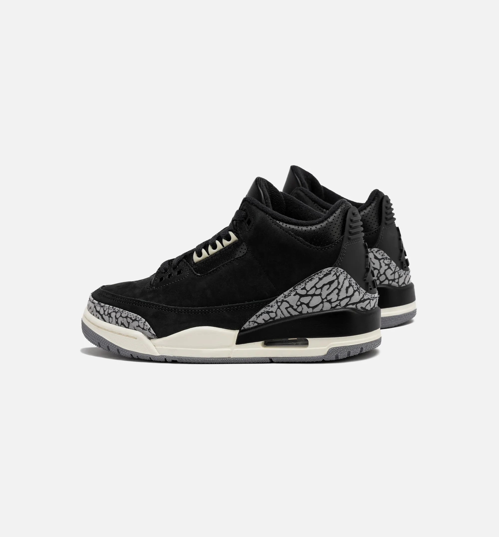 Air Jordan 3 Retro Off Noir Chaussure de Style de Vie pour Femmes - Off Noir/Noir Lait de Coco/Gris Ciment