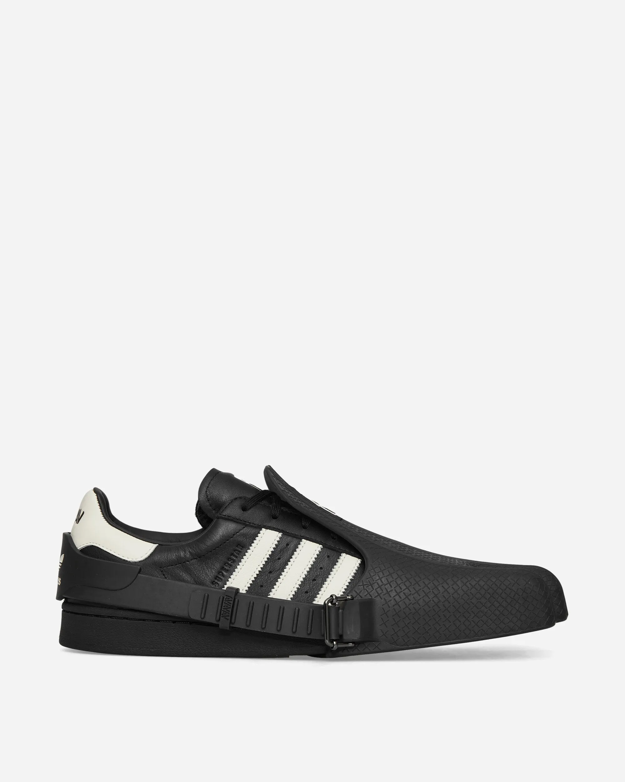 Avavav Superfinger Superstar Sneakers Noir de base / Blanc crème