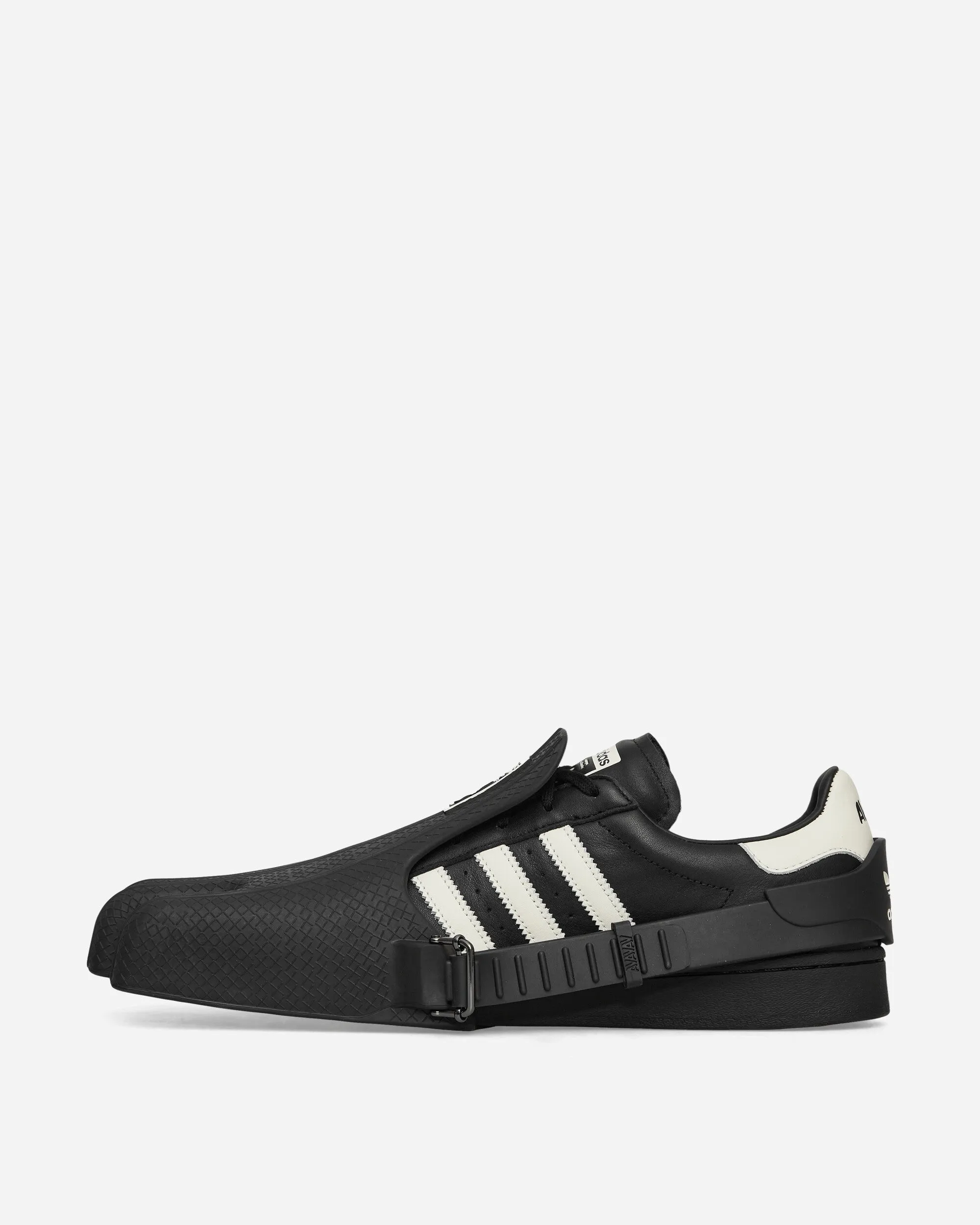Avavav Superfinger Superstar Sneakers Noir de base / Blanc crème