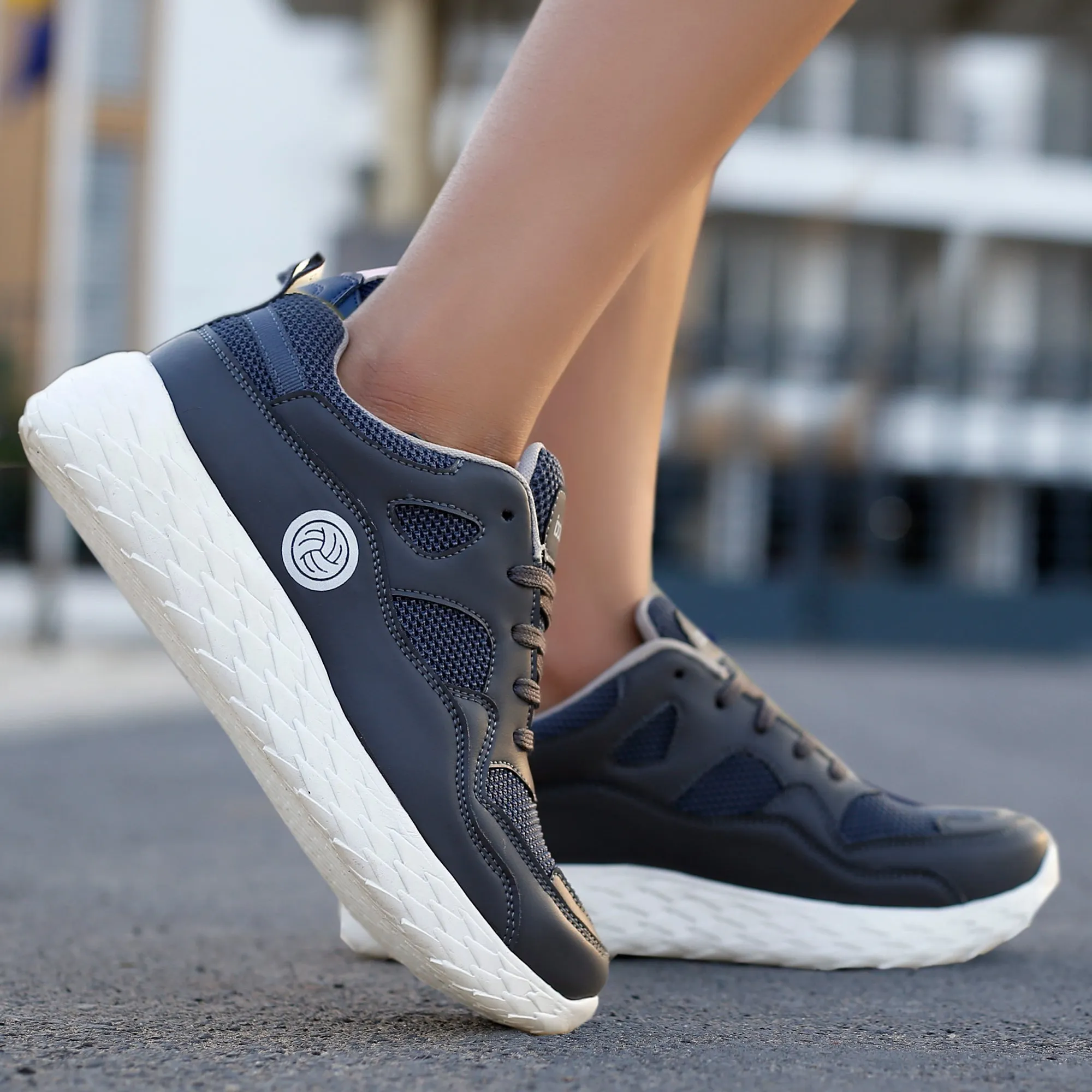 Bacca Bucci Chaussures de Sport Épaisses Femme pour Utilisation Quotidienne/Salle de Sport/Entraînement/Marche Décontractée