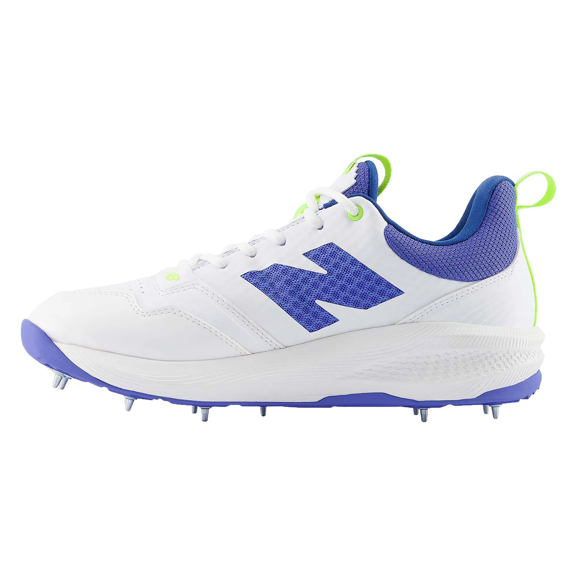 Chaussures de cricket pour hommes CK 4030 V5 (Largeur 2E)