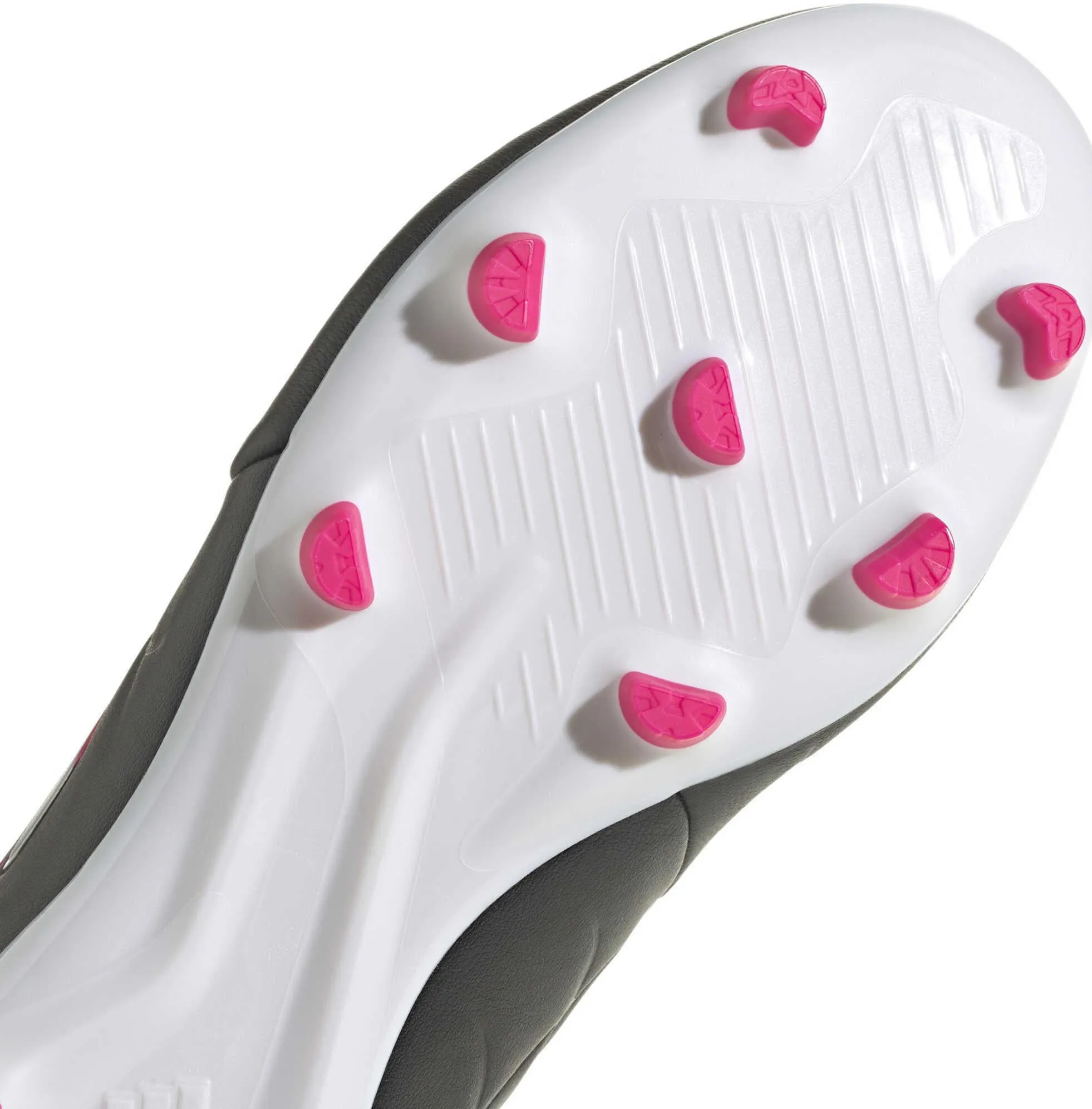 Chaussures de football Copa Pure.3 pour terrain ferme