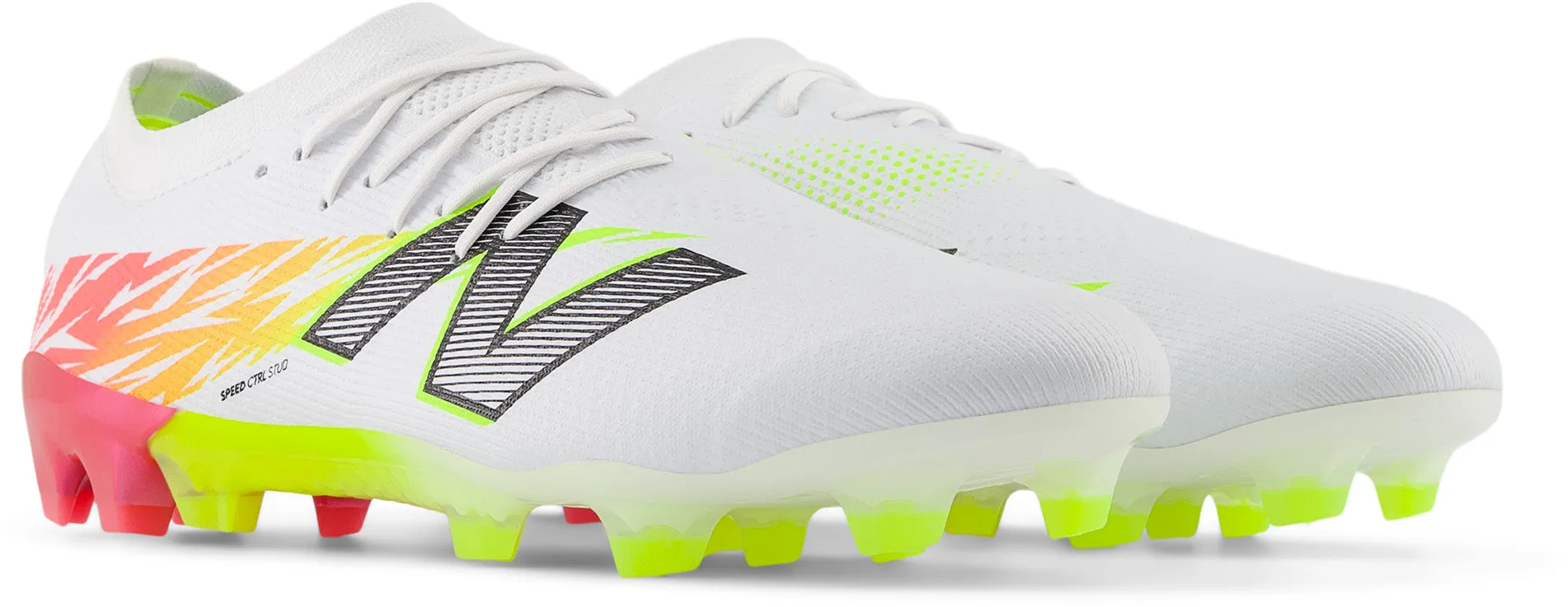 Furon Elite Première Édition V8 Chaussures de Football Homme pour Terrain Sec (Largeur D)