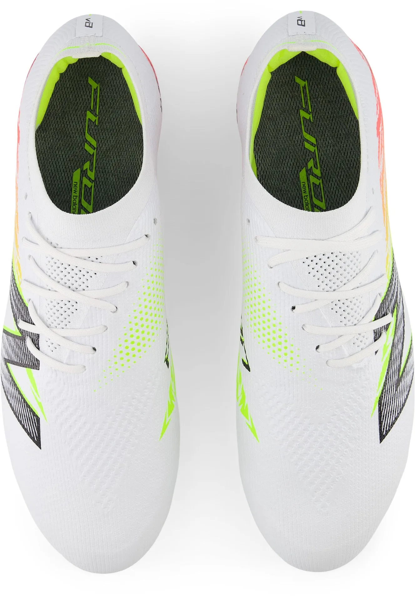 Furon Elite Première Édition V8 Chaussures de Football Homme pour Terrain Sec (Largeur D)