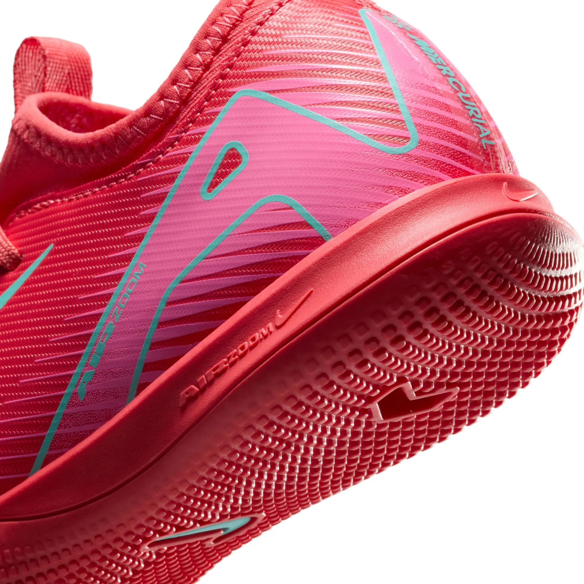 Chaussures de football junior Mercurial Vapor 16 Academy à tige basse pour terrain intérieur