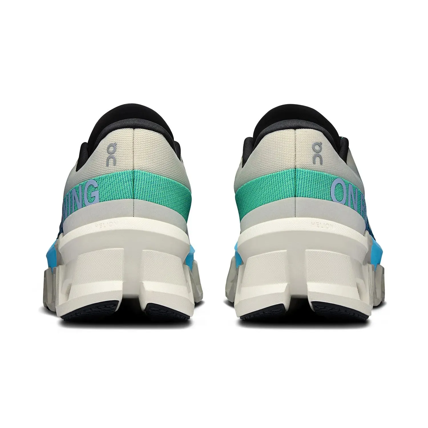 Chaussures de course sur route pour femmes ON Cloudmonster 2