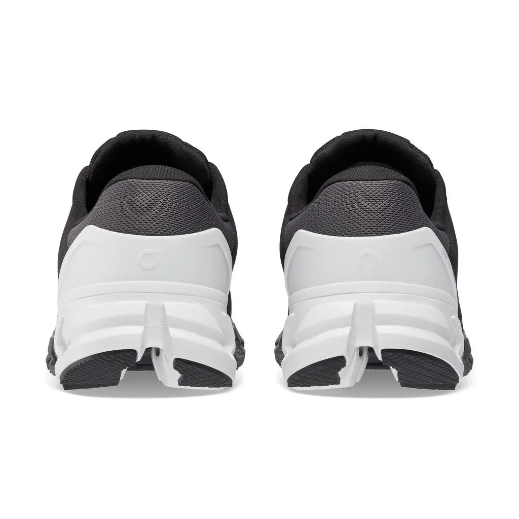 ON RUNNING CLOUDFLYER 4 POUR HOMME POINTURE MOYENNE ET LARGE - VENTE FINALE !