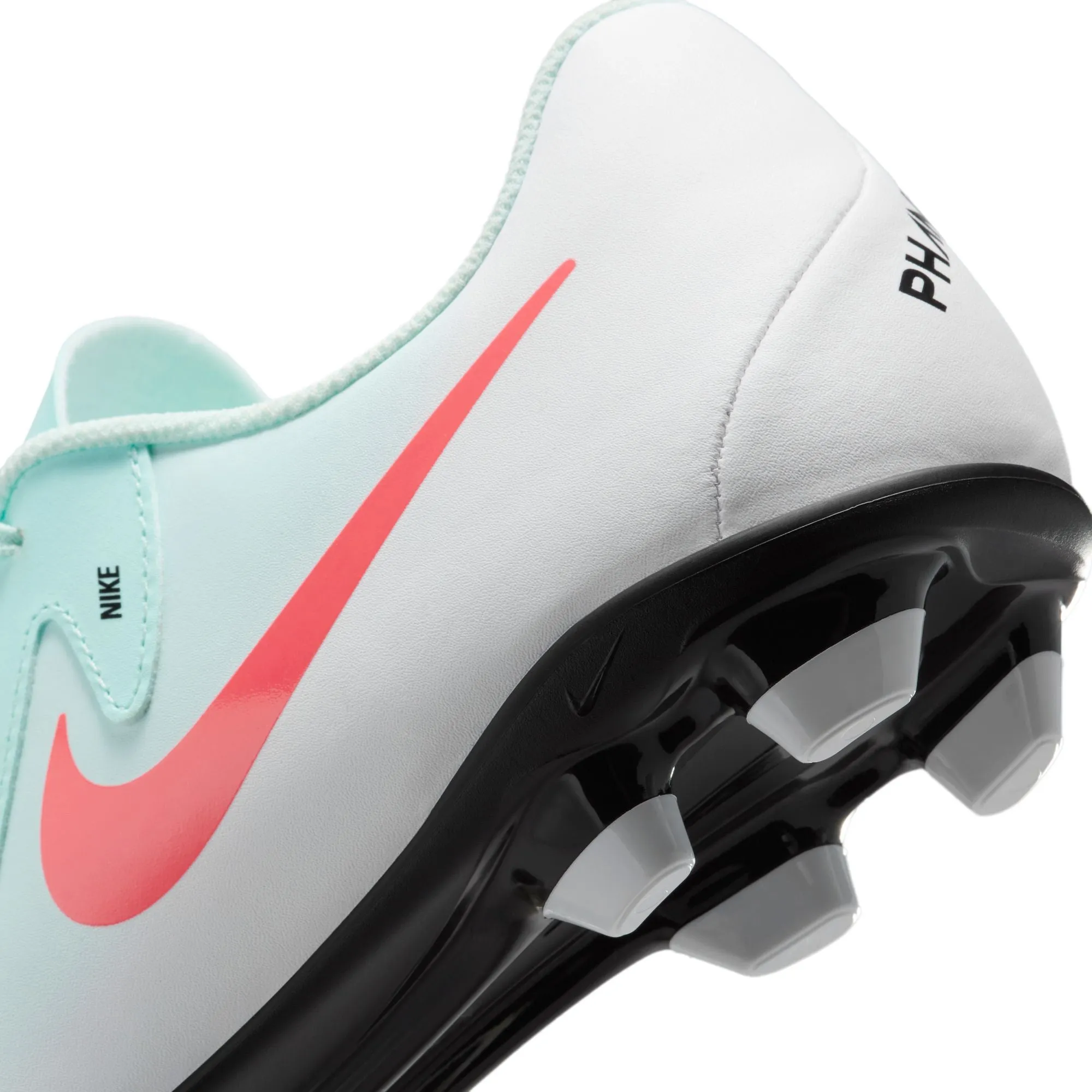 Chaussures de Football Phantom GX 2 Club MG à Tige Basse pour Hommes