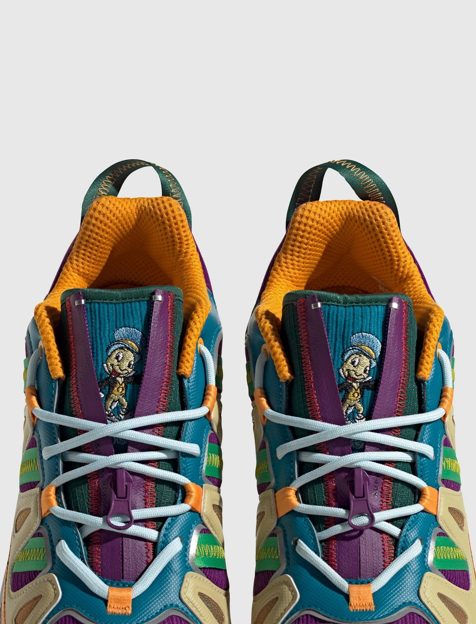 SEAN WOTHERSPOON SUPERTURF AVENTURE 
