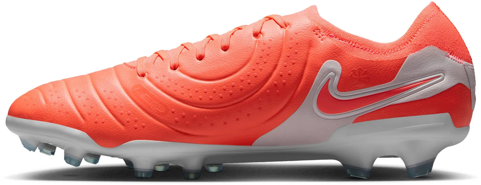 Chaussures de football Tiempo Legend 10 Pro FG à tige basse pour hommes