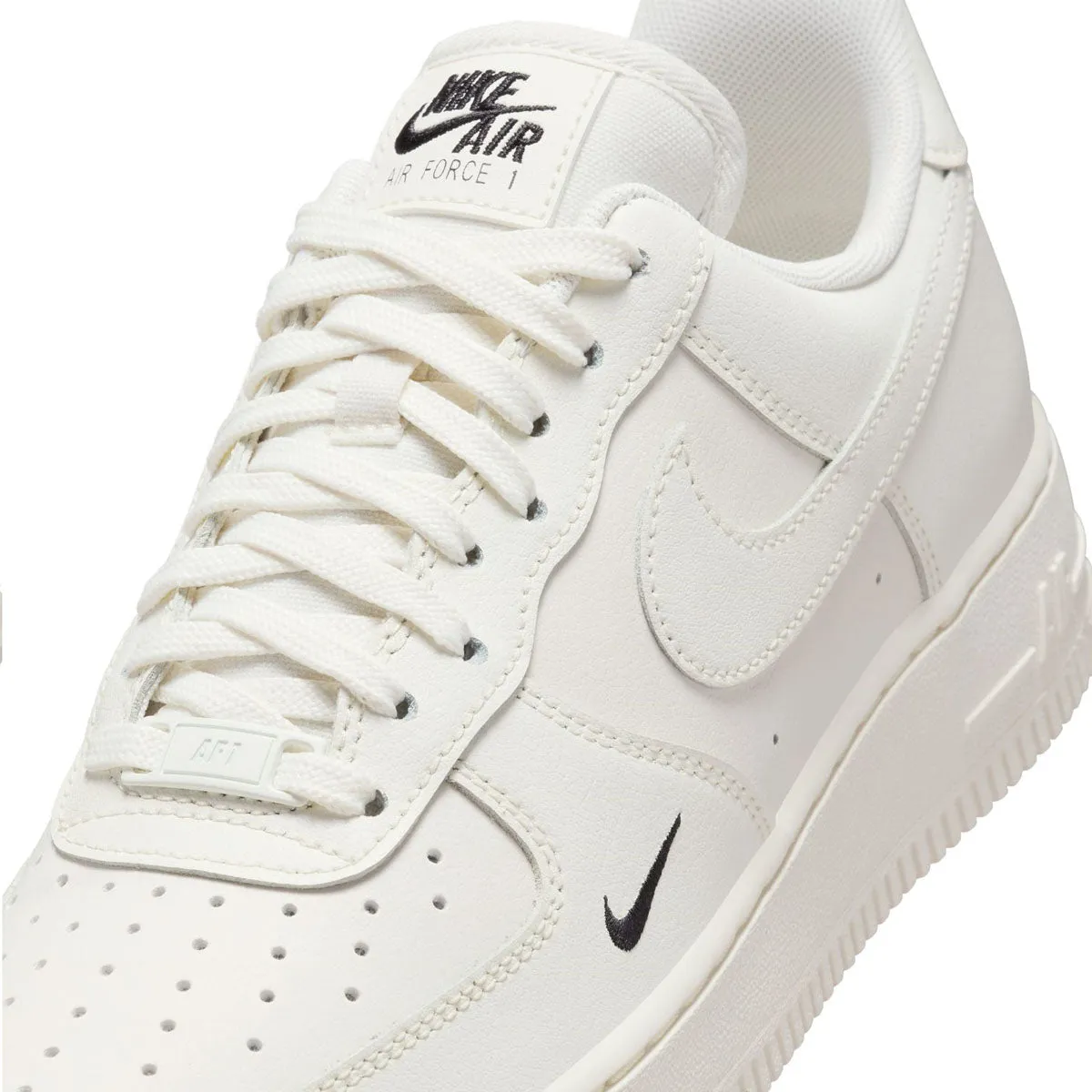 Wmns Air Force 1 '07 ESS 'Voile'
