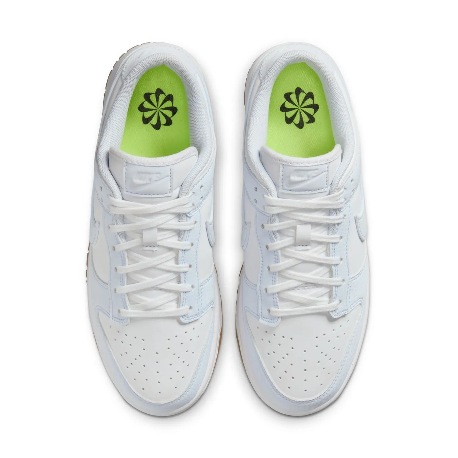 Wmns Dunk Low Premium Next Nature 'Gris Football'