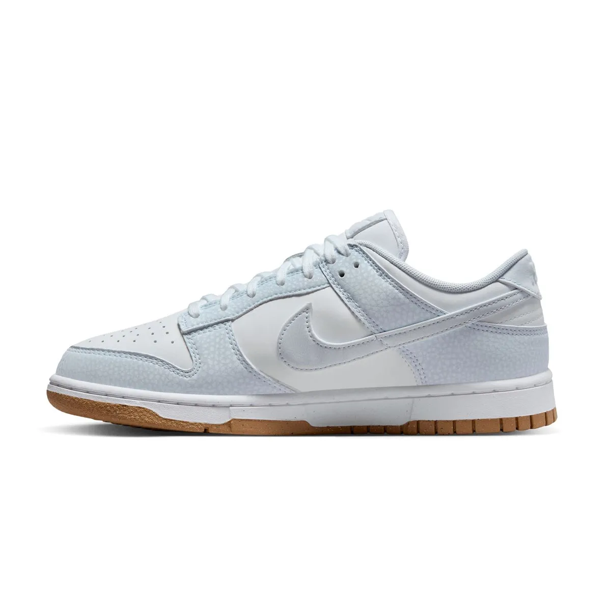 Wmns Dunk Low Premium Next Nature 'Gris Football'